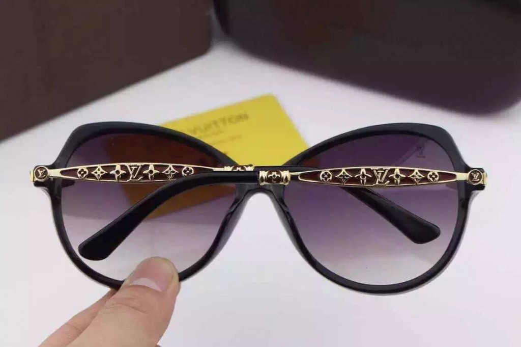 IMG_Sunglasses_4772